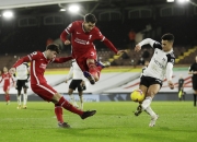 开云体育官方网站-狼队客场大胜，英超排名上升