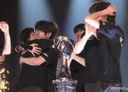 开云体育-100T完胜FPX，Caps惊艳世界的简单介绍