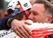 开云体育下载-红牛车队力克迈凯伦，维斯塔潘统治全场的简单介绍