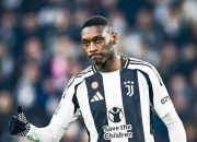 开云体育-尤文碾压比利时，本泽马送出助攻