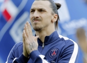 开云APP-布克稳定输出不掉线，独行侠强势晋级爵士