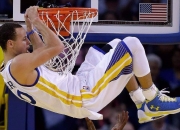 开云体育-桃田贤斗统治全场，却难阻泰国队惊天逆转日本队