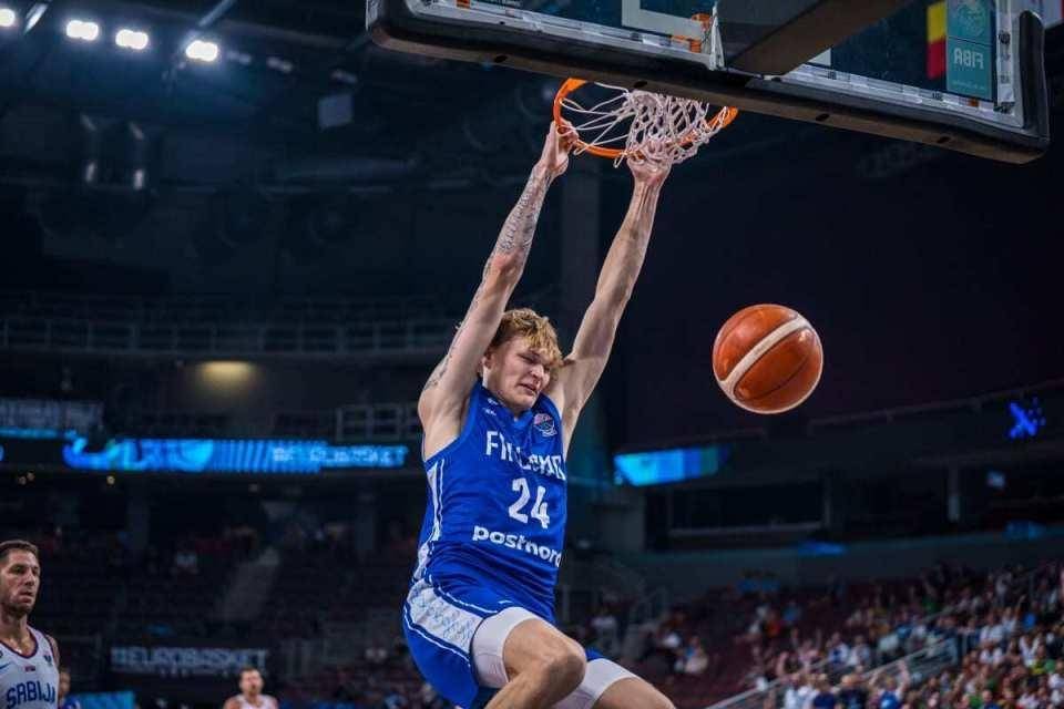 关于勇士B队爆冷塞尔维亚男篮，约基奇惊艳世界的信息