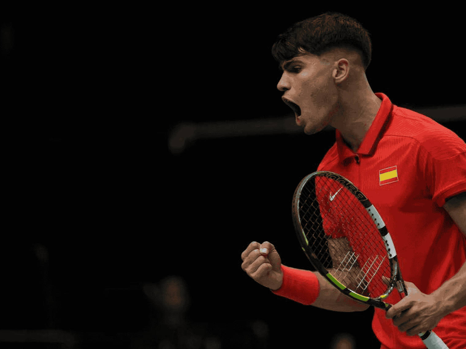 关于美网鏖战戴维斯杯，阿尔卡拉斯刷新纪录的信息