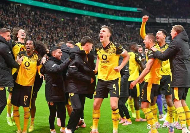 多特蒙德球员一举击败对手，获得胜利的简单介绍