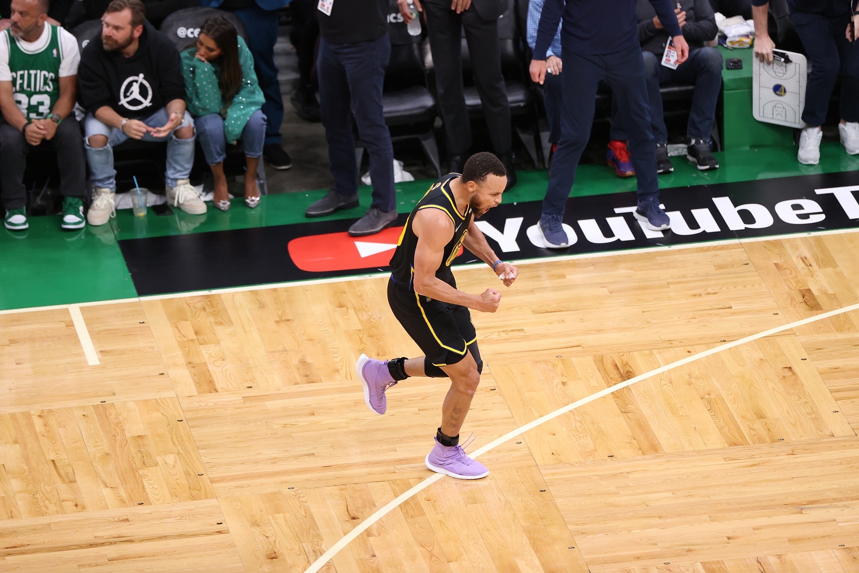 男子篮球四分之一决赛：美国胜出的简单介绍