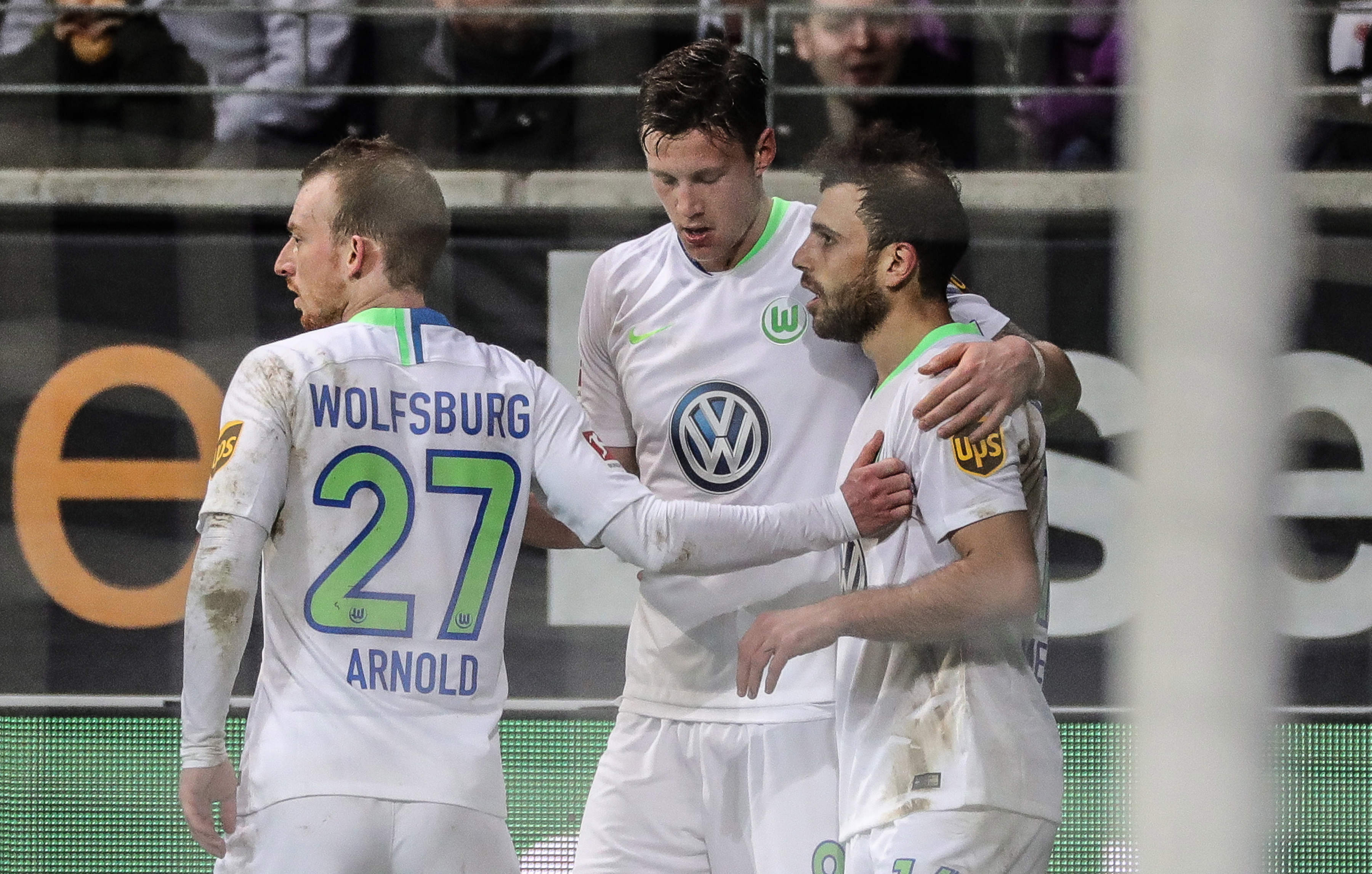 沃尔夫斯堡球员展现出色进攻