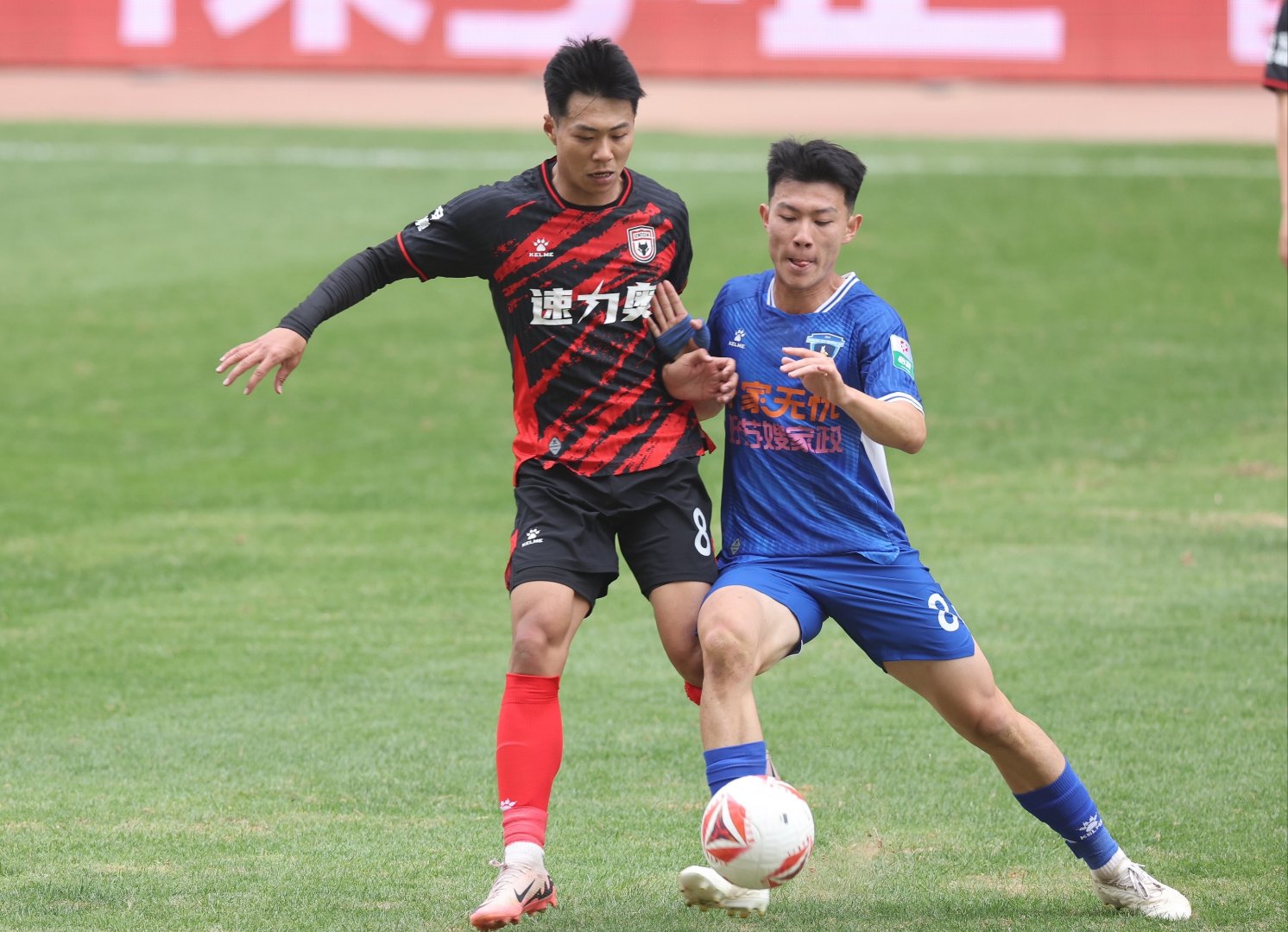 包含瓦伦西亚后卫核心伤缺，球队实力受影响的词条