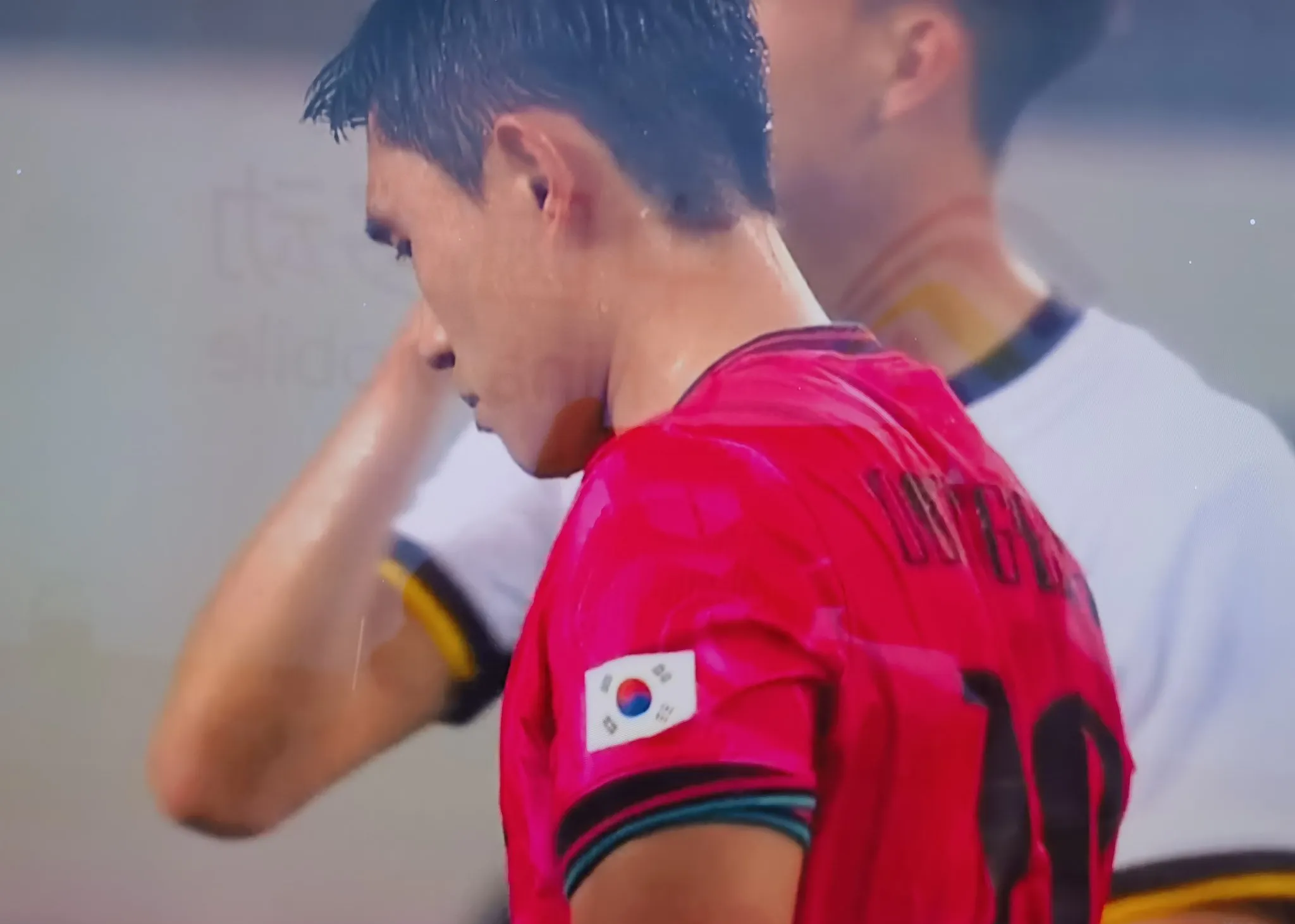 关于夺冠热门内讧危机，主力球员或将被出售的信息