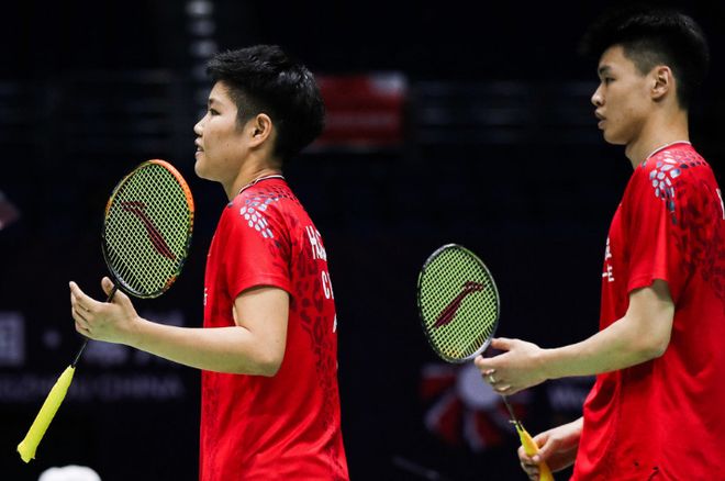 中国队鏖战丹麦队，黄鸭组合扛起全队的简单介绍