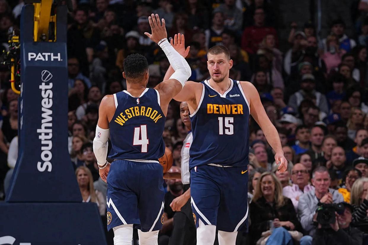 关于凯尔特人轻取公牛，约基奇统治全场的信息