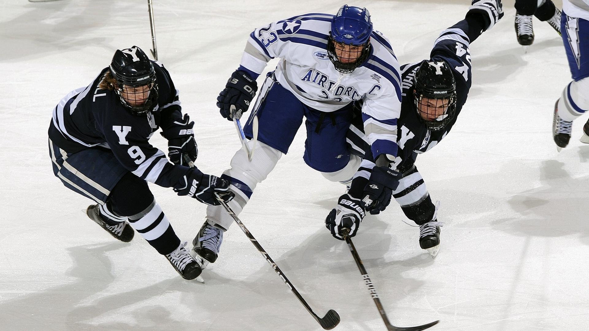 当雄狮沉睡于罗讷河畔，奥斯梅恩在美加墨世界杯接管比赛，重写非洲足球史诗