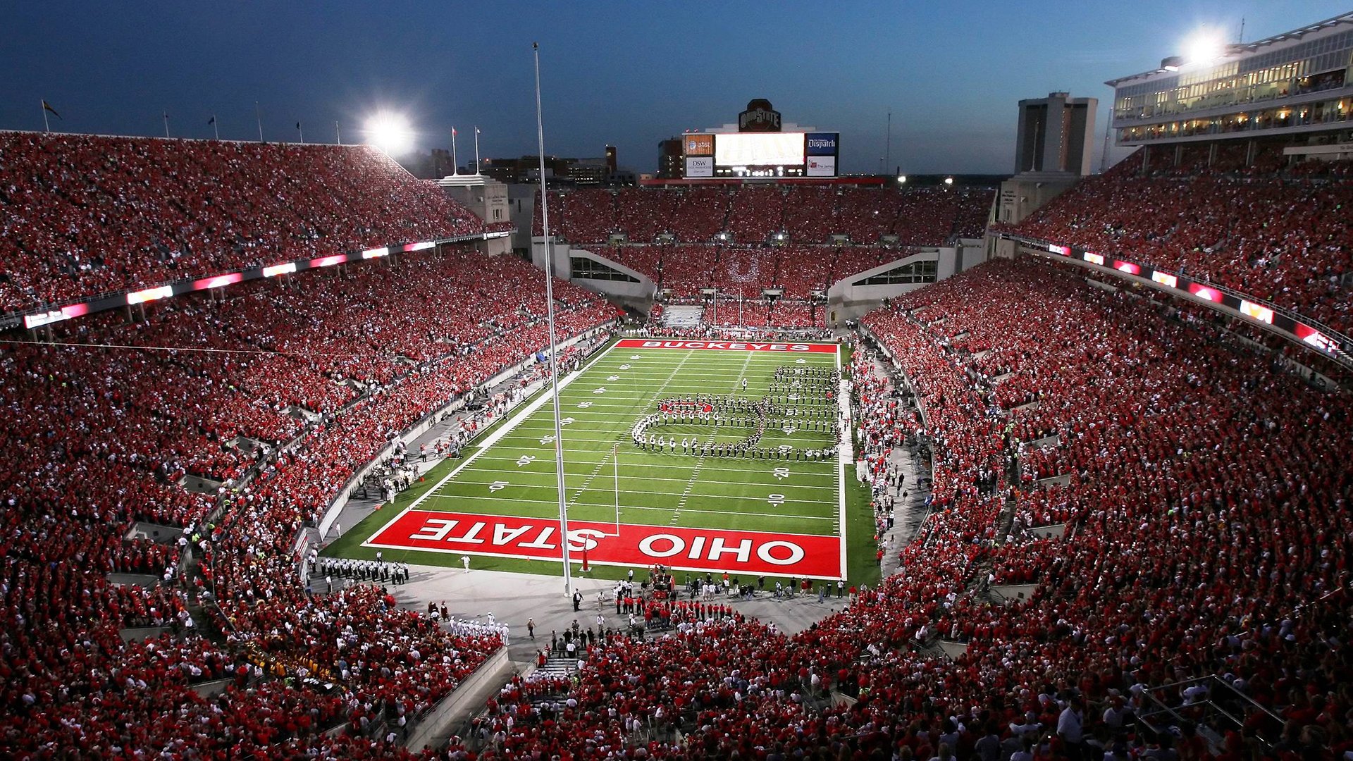 里昂绝境逢生，三笘薰终场救主，一场属于关键先生的逆转传奇