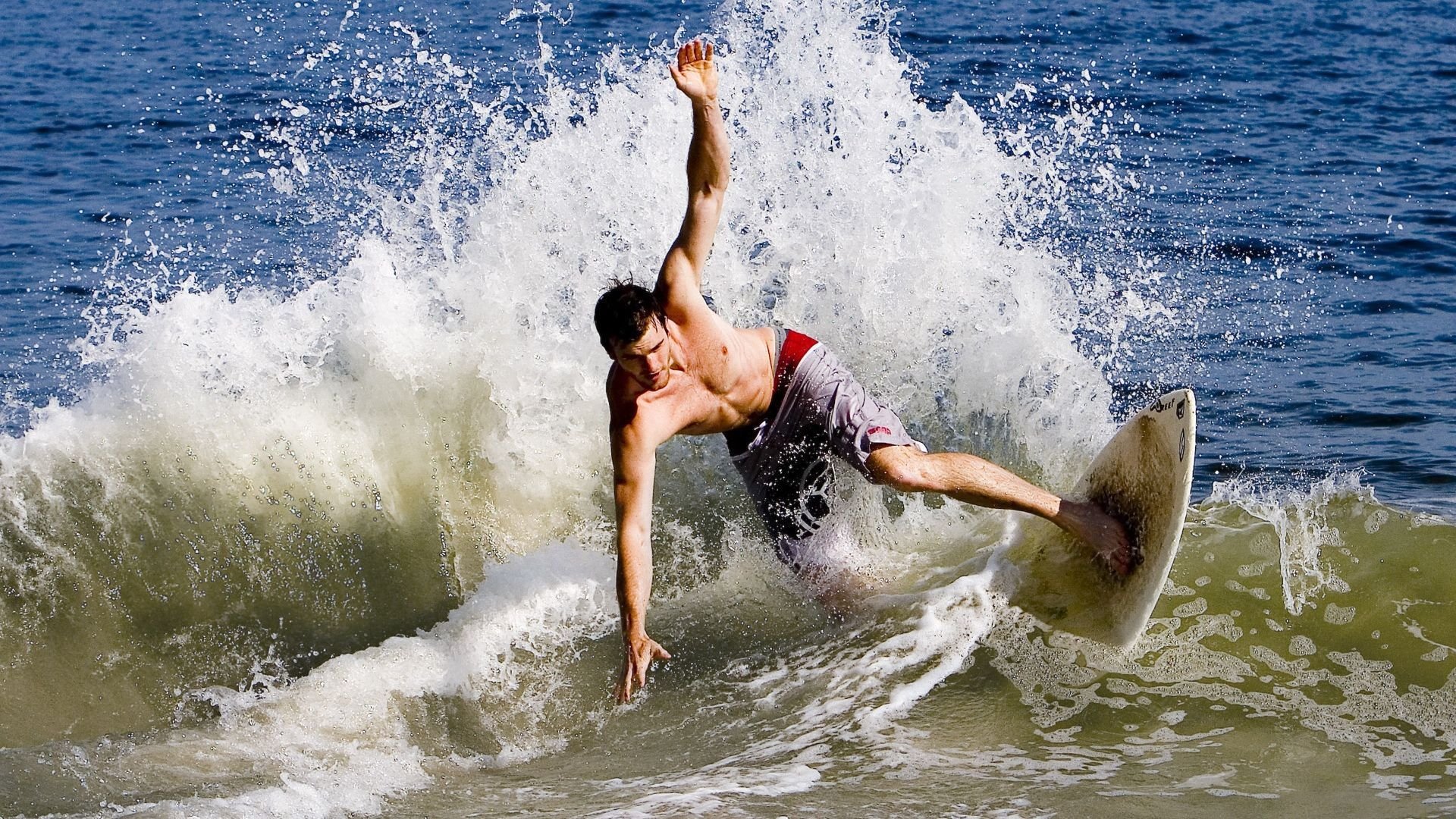 从丹麦碾压到莱奥接管，足球战术演进与世界杯新秩序的诞生