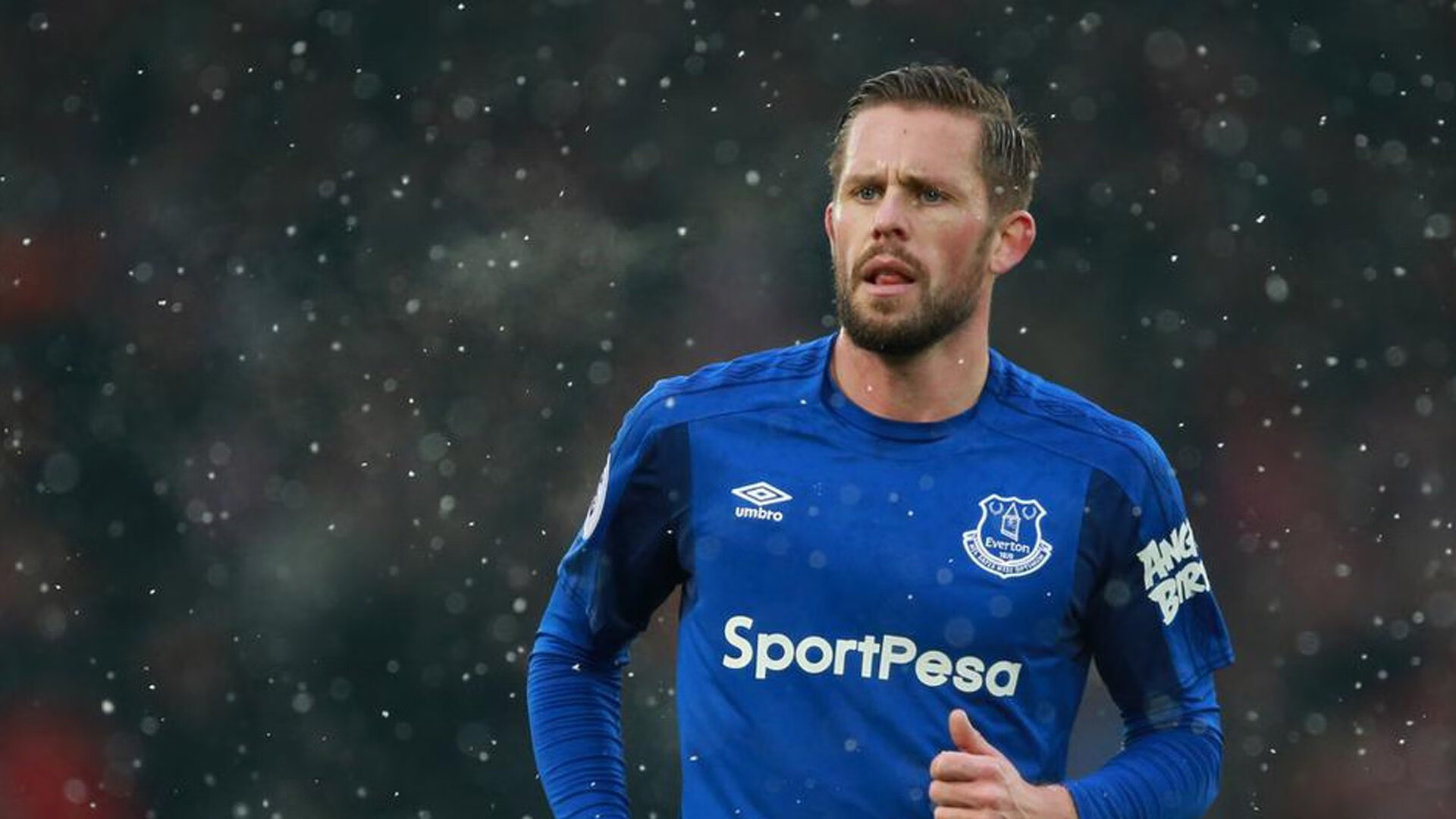 赛道与球场，当德罗赞在F1赛道接管比赛，快船已在NBA赛场一波带走