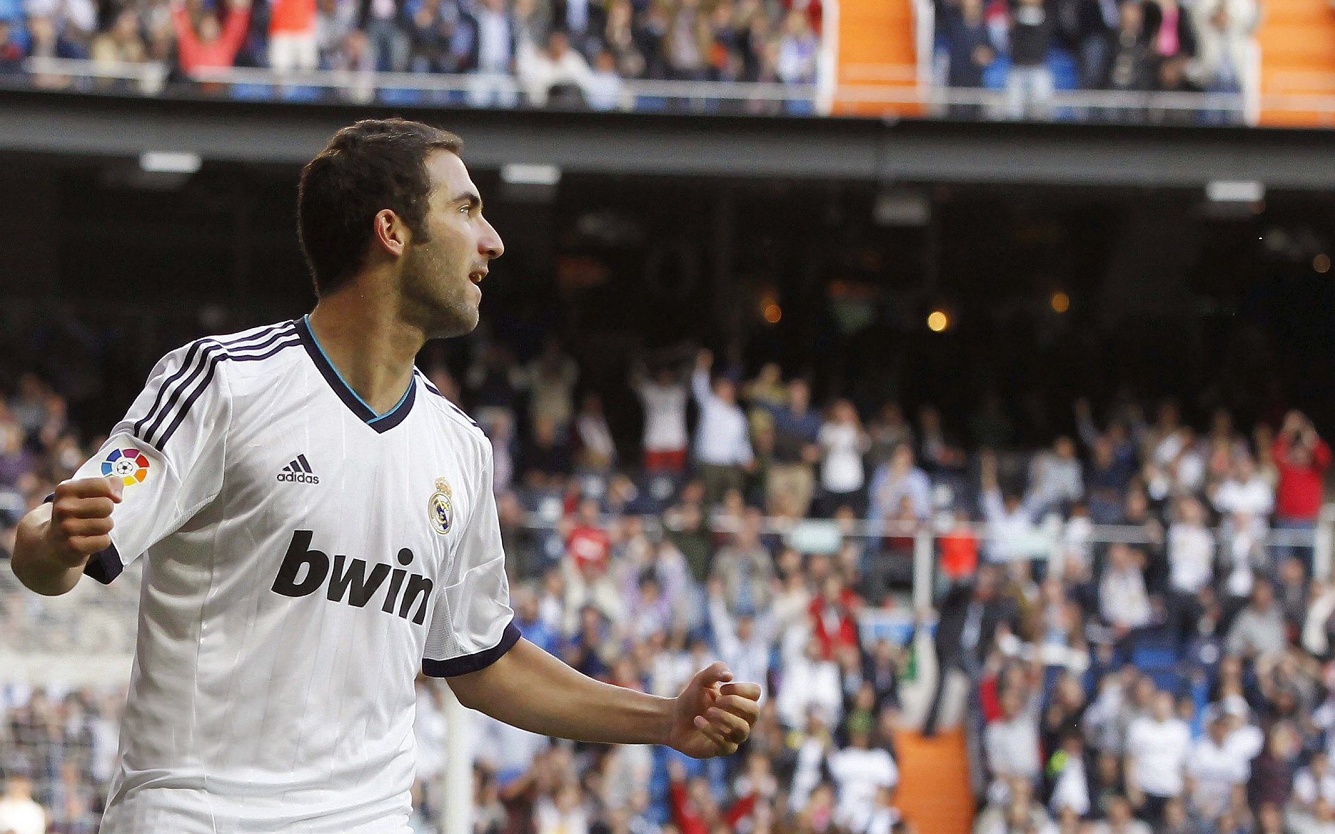 若日尼奥点射刷新纪录，丹麦力克克罗地亚展现实力