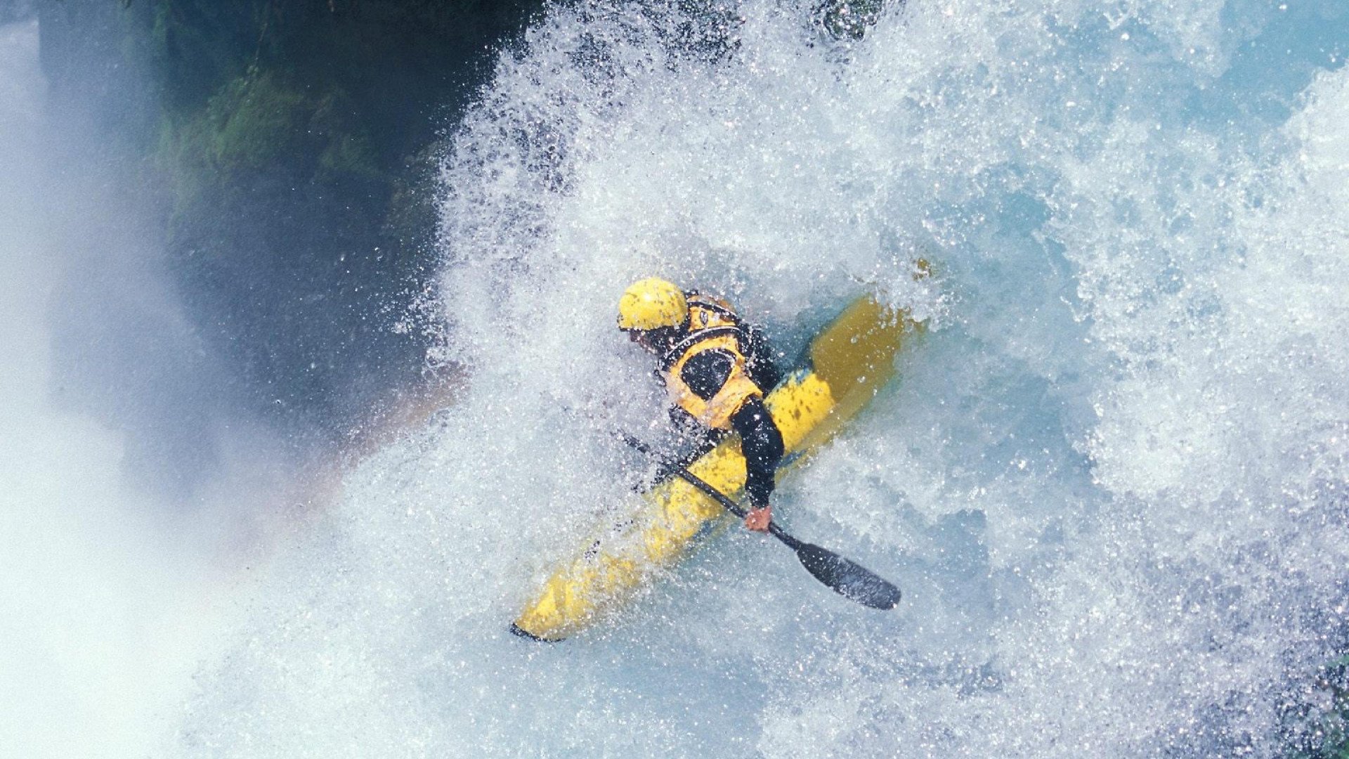 当草原雄鹰遇上西域铁骑，哈利伯顿的跨洋征服